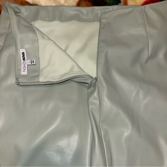 FashionNova Sage Skirt - Picture 4 of 8